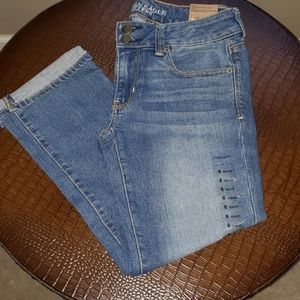 American Eagle Artist Crop